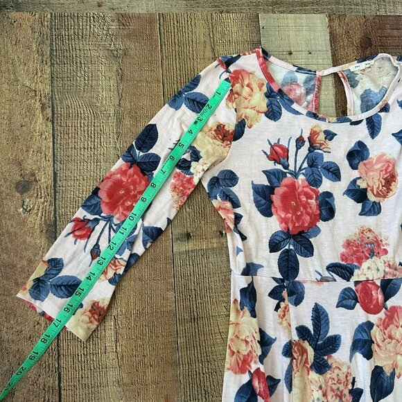 Tea n Rose Floral Print 3/4 Sleeve A-Line Maxi Dress With Keyhole Back size M - Picture 6 of 8